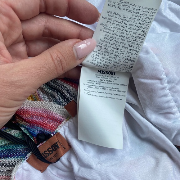 NWT Missoni Striped Halterneck OnePiece 40 (4) Small Rainbow Crochet Bikini Mare - Picture 16 of 16